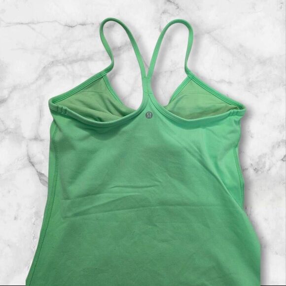 Lululemon Size 6 Power Y Tank Bright Green - Picture 4 of 4